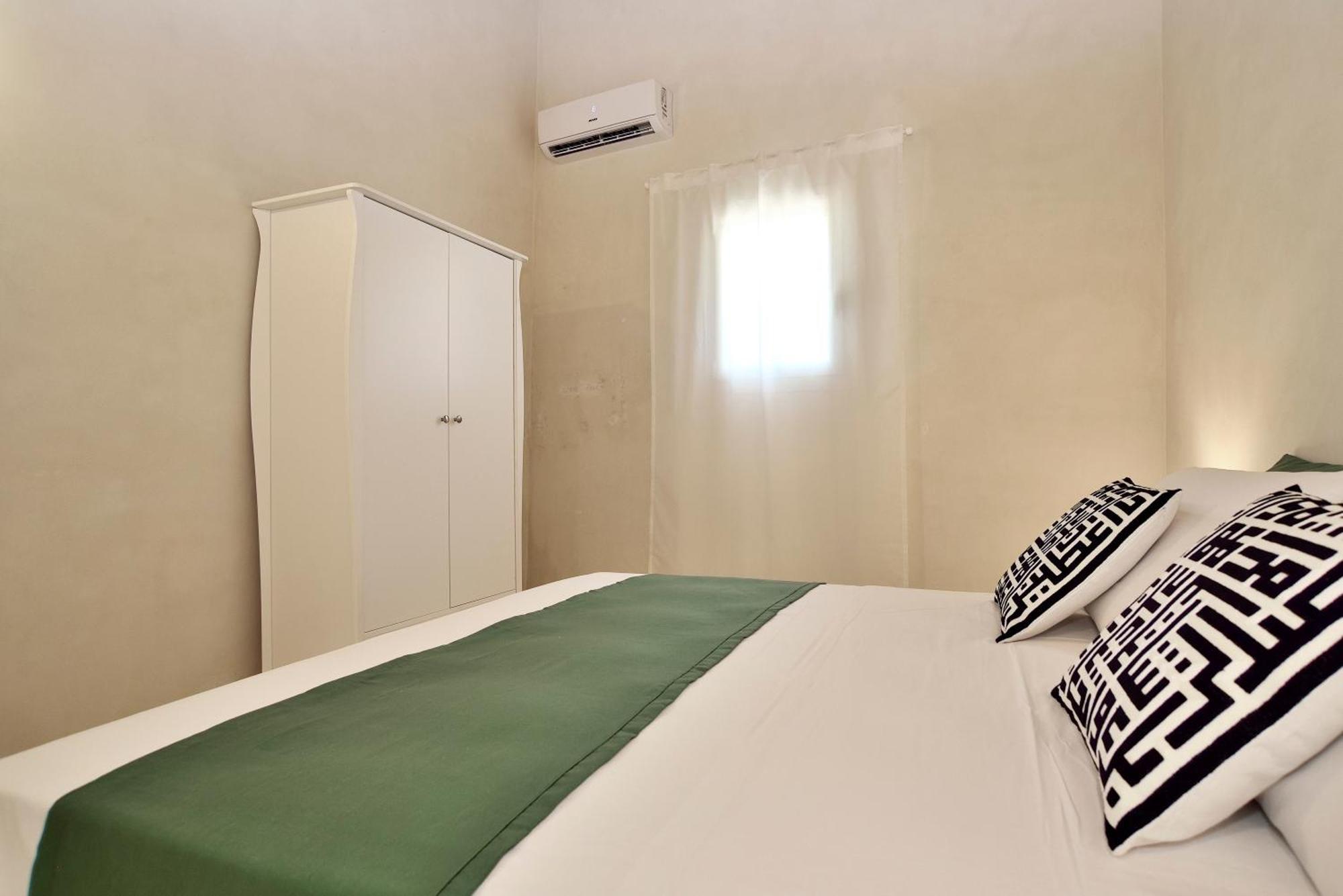 La Casa Dei Limoni Con Piscina Noto Apartment Exterior photo